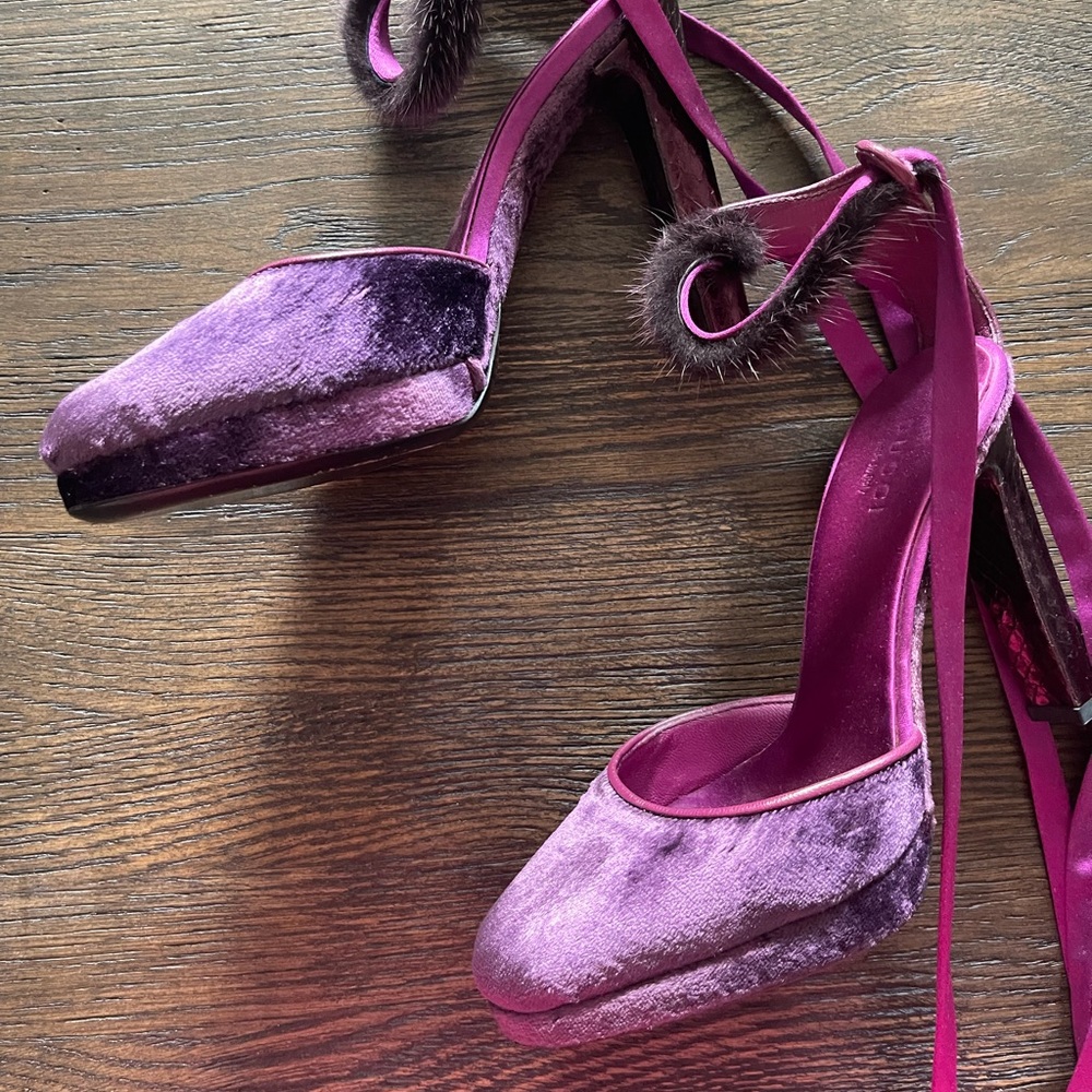 Gucci Purple Tom Ford Farewell Collection Mink Python Velvet Heel Pumps